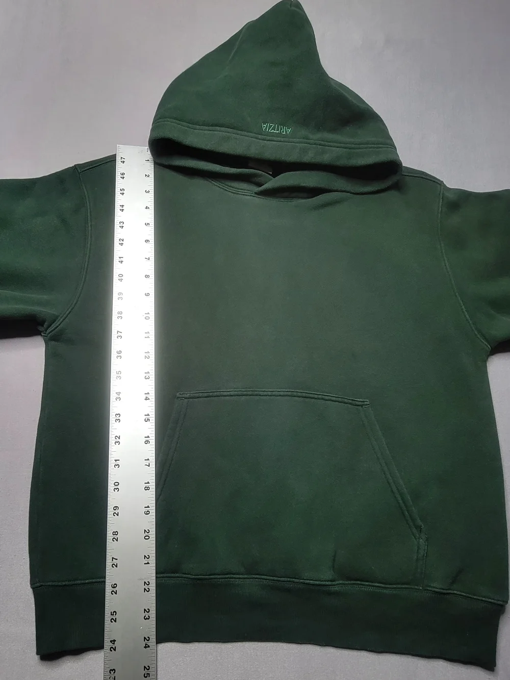 ARITZIA  Men's Forest Green Hooded Sweatshirt Size M